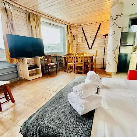 New Ski-in Ski-out 1 Bedroom In شقة