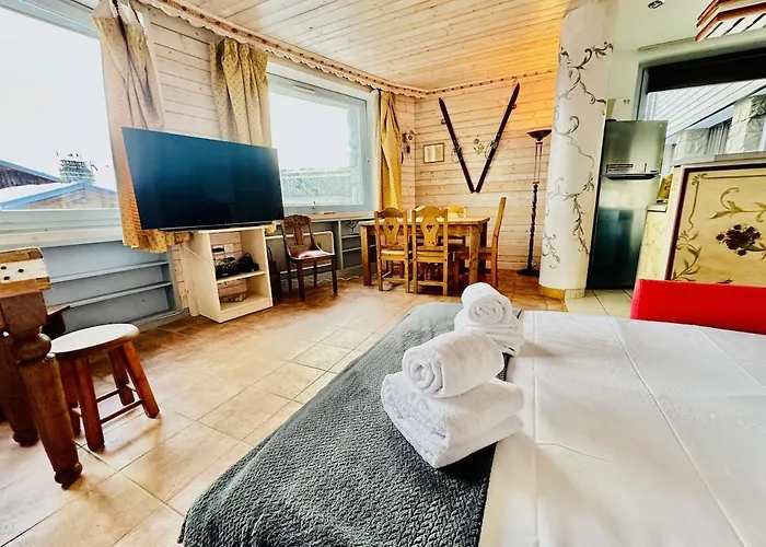 New Ski-in Ski-out 1 Bedroom In شقة