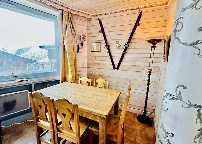 New Ski-in Ski-out 1 Bedroom In