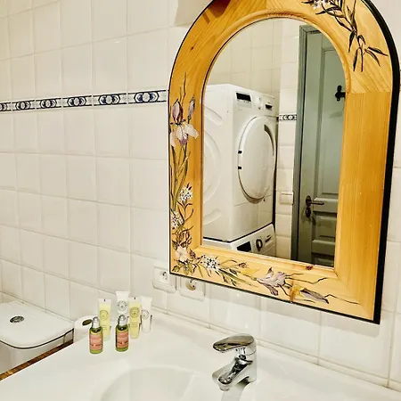 New Ski-in Ski-out 1 Bedroom In