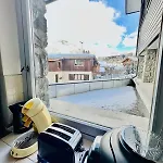 New Ski-in Ski-out 1 Bedroom In Apartment